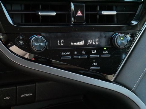 Certified 2024 Toyota Camry SE FWD image 24