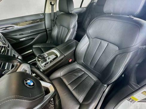 Used 2018 BMW 750i xDrive AWD/4WD image 23