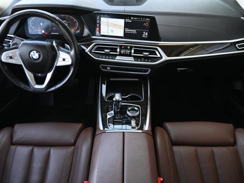 Used 2020 BMW X7 xDrive40i w/ Premium Package image 14