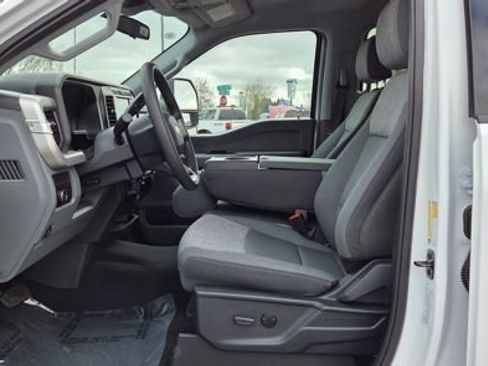 New 2026 Ford F450 XLT w/ 360-Degree Camera Package image 6