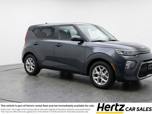 Used 2025 Kia Soul LX w/ LX Technology Package FWD image 1