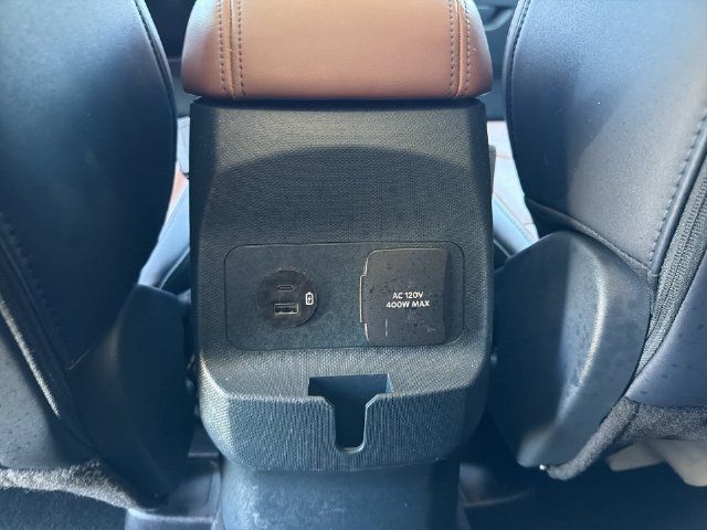 Used 2024 Ford Maverick Lariat FWD image 37