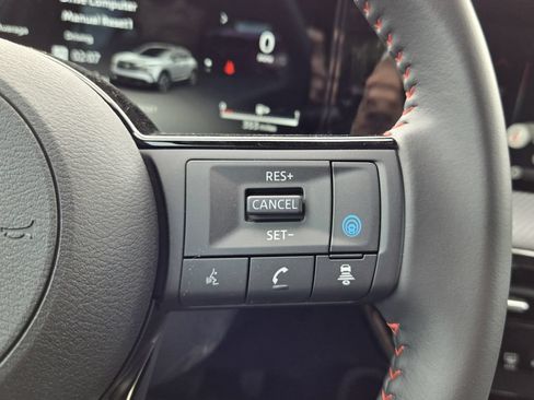 New 2026 Nissan Kicks SR FWD image 19
