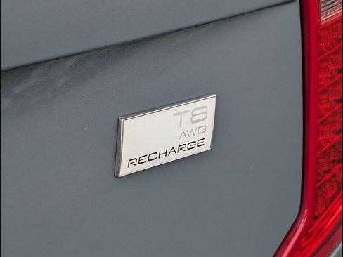 Used 2021 Volvo XC90 T8 R-Design AWD/4WD image 8