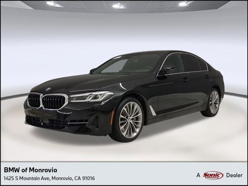 Used 2022 BMW 540i image 1