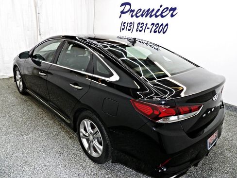 Used 2018 Hyundai Sonata Sport image 4