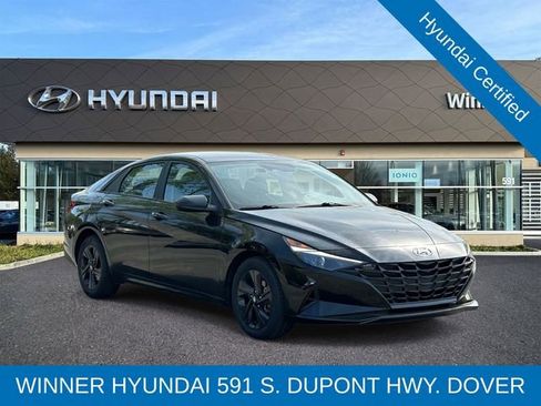 Certified 2023 Hyundai Elantra SEL w/ Preferred Accessory Package FWD image 6