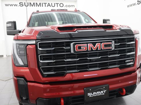 Used 2025 GMC Sierra 2500 AT4 w/ AT4 Premium Plus Package AWD/4WD image 27