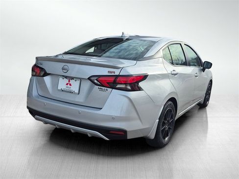 Used 2023 Nissan Versa SR w/ Trunk Package image 5