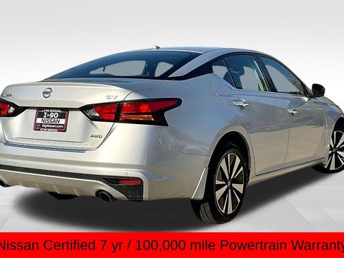 Used 2020 Nissan Altima 2.5 SV image 4