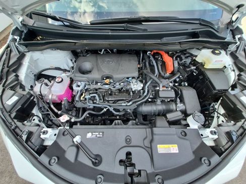 Certified 2026 Toyota Sienna XLE AWD/4WD image 27