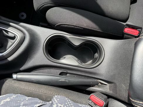 Used 2013 Dodge Dart Limited image 13