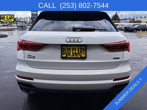 Used 2024 Audi Q3 2.0T Premium AWD/4WD image 12