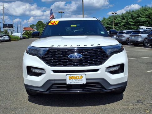 Certified 2023 Ford Explorer ST-Line w/ Class IV Trailer Tow Package image 2
