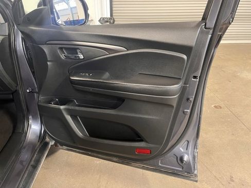 Used 2022 Honda Pilot Special Edition image 12