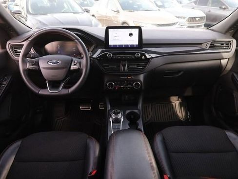 Certified 2024 Ford Escape ST-Line w/ Cold Weather Package image 19