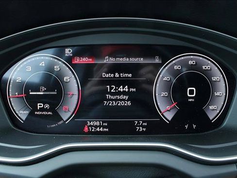 Used 2023 Audi Q5 2.0T Premium Plus AWD/4WD image 28