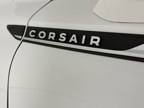 Used 2023 Lincoln Corsair FWD image 25