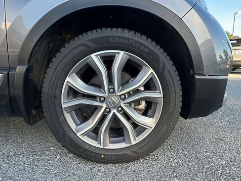 Used 2022 Honda CR-V Touring image 11