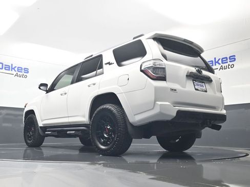 Used 2018 Toyota 4Runner TRD Off-Road Premium image 45
