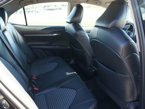 Used 2023 Toyota Camry SE image 20