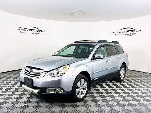 Used 2012 Subaru Outback 3.6R Limited image 4