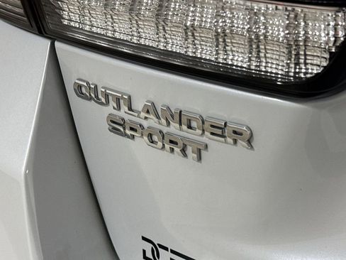 Used 2024 Mitsubishi Outlander Sport ES AWD/4WD image 25