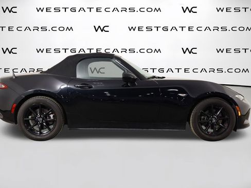 Used 2020 MAZDA MX-5 Miata Sport image 39