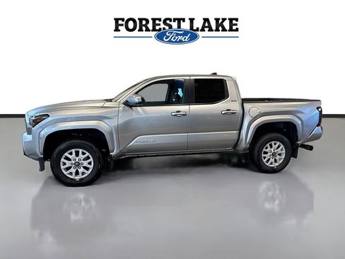 Used 2024 Toyota Tacoma SR5 image 4