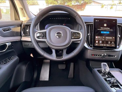 New 2026 Volvo XC90 T8 Plus w/ Protection Package image 15