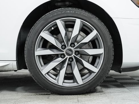 Used 2022 Audi A4 2.0T Premium w/ Convenience Package image 9