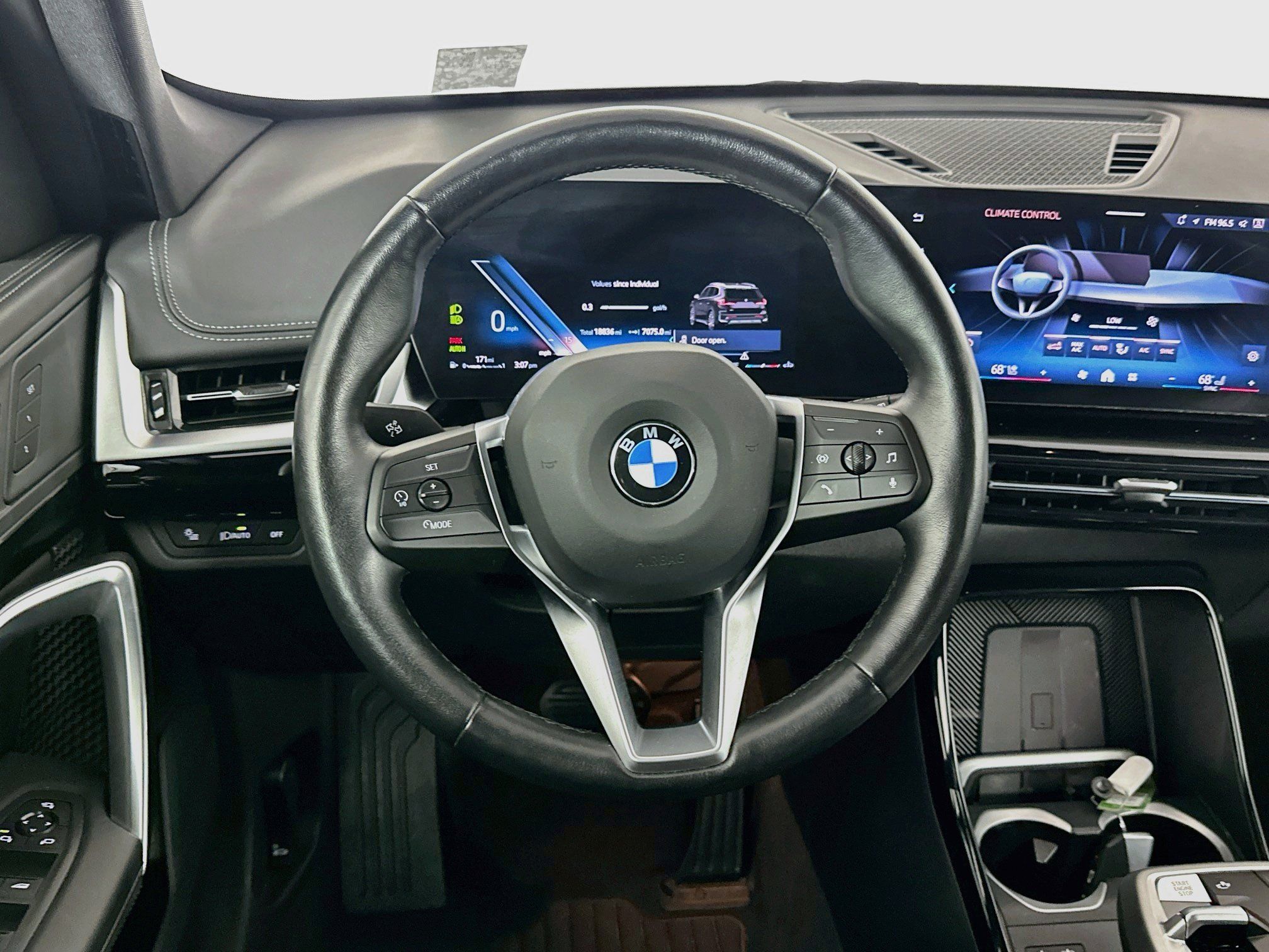 Used 2026 BMW X1 xDrive28i AWD/4WD image 18