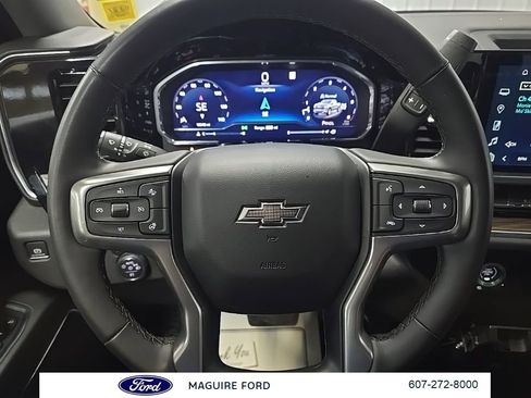 Used 2023 Chevrolet Silverado 1500 RST AWD/4WD image 21