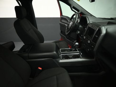 Used 2019 Ford F150 XLT w/ Equipment Group 302A Luxury AWD/4WD image 47