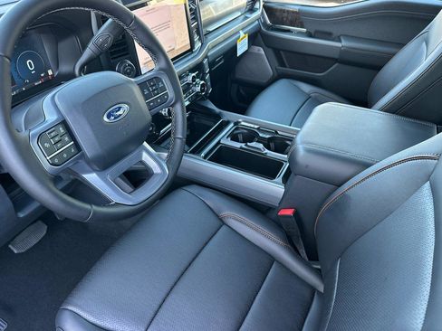 New 2026 Ford F250 Lariat w/ Black Appearance Package image 7