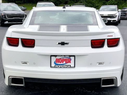 Used 2011 Chevrolet Camaro SS w/ RS Package RWD image 4