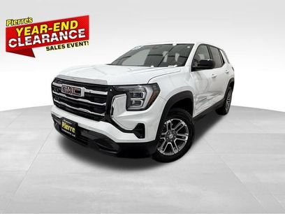 Used 2025 GMC Terrain Elevation