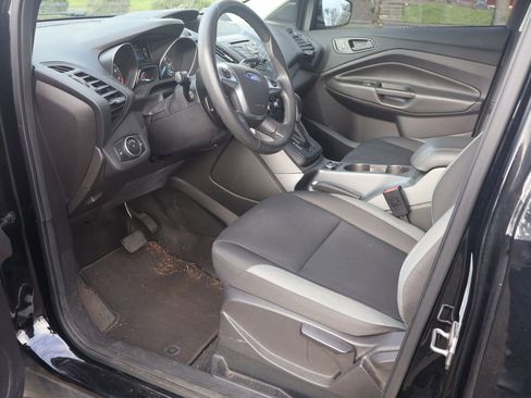 Used 2016 Ford Escape S image 4