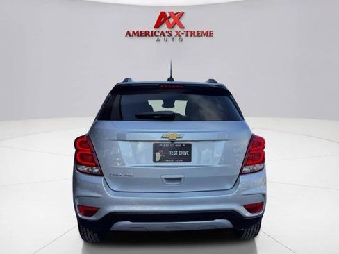 Used 2021 Chevrolet Trax LT w/ Driver Confidence Package AWD/4WD image 5