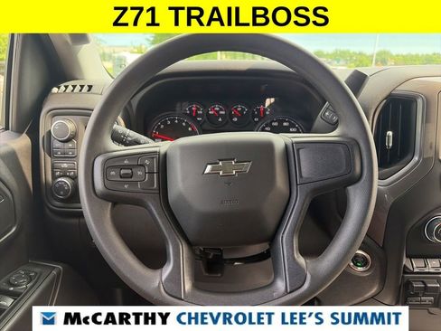 Used 2024 Chevrolet Silverado 1500 Custom Trail Boss w/ LPO, Dark Essentials Package AWD/4WD image 21