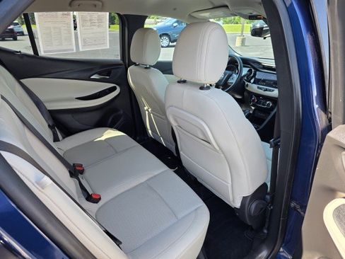 Used 2023 Buick Encore GX Preferred FWD image 16