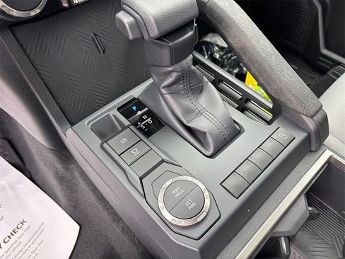 New 2026 Toyota Tacoma SR5 image 19