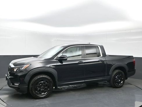 Certified 2025 Honda Ridgeline RTL+ image 2