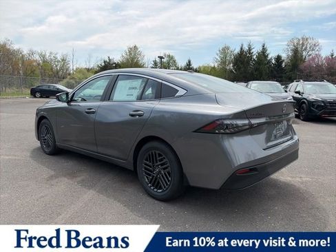 New 2026 Nissan Sentra SV w/ SV Convenience Package FWD image 5