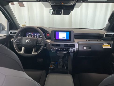 New 2026 Toyota Tacoma TRD Off-Road AWD/4WD image 9