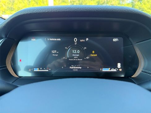 New 2025 Jeep Grand Cherokee Altitude image 30