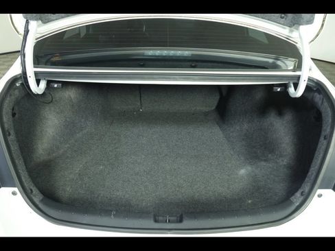 Used 2016 Honda Accord Sport image 12