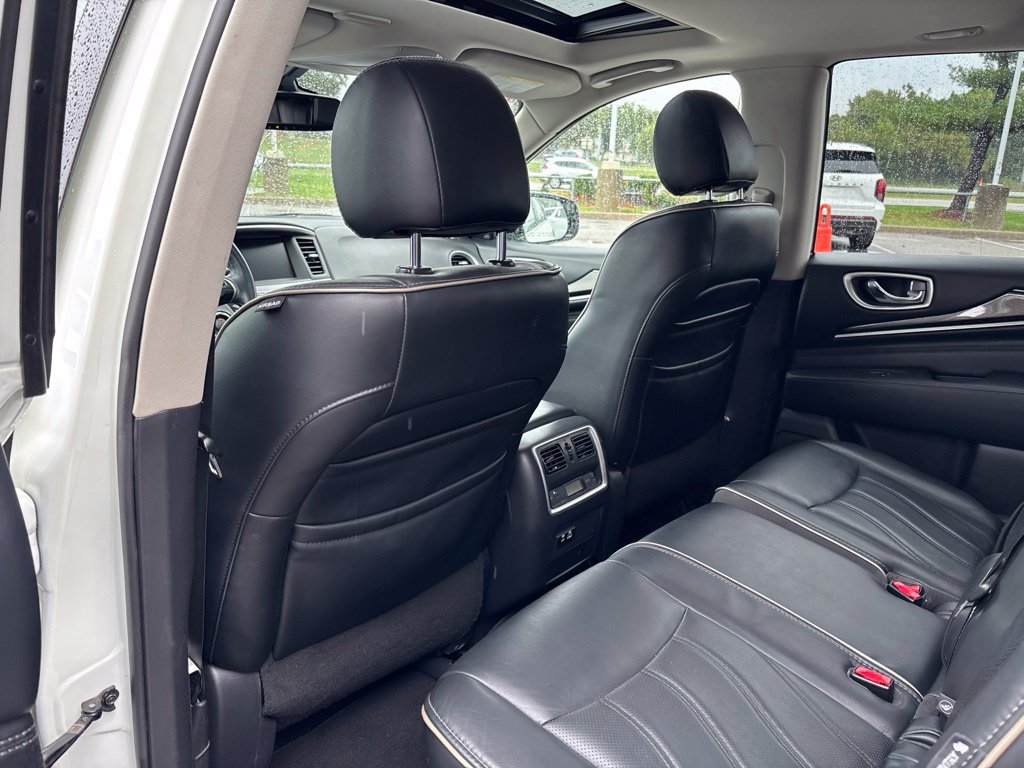 Used 2020 INFINITI QX60 Luxe w/ Essential Package FWD image 13