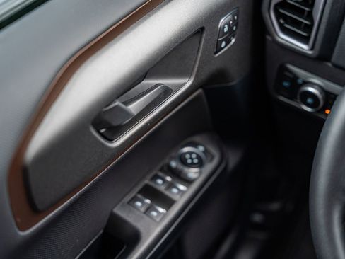 Used 2025 Ford Bronco Sport Outer Banks w/ Outer Banks Tech Package+ image 26