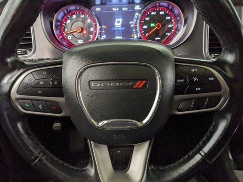 Used 2020 Dodge Charger SXT w/ Leather Interior Group RWD image 13
